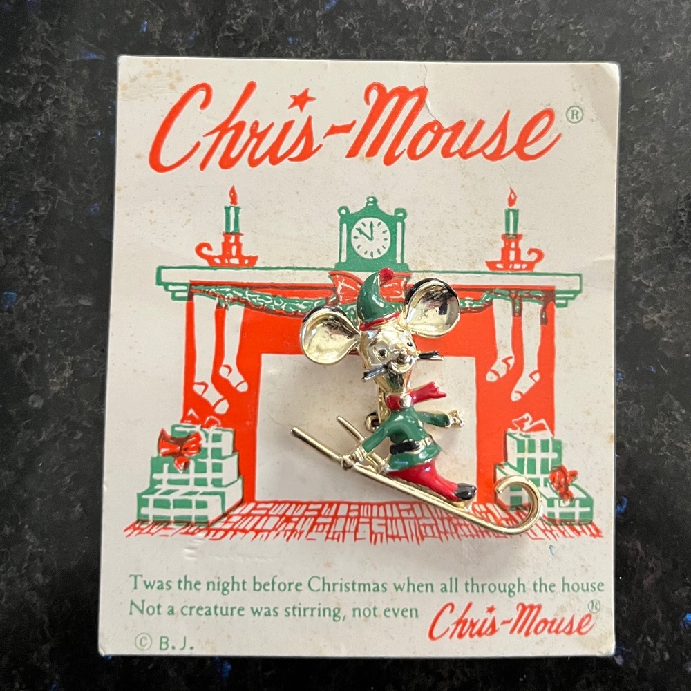 Vintage BJ Christmas Skiing Mouse  Brooch Pin on Original Card Chris Mouse